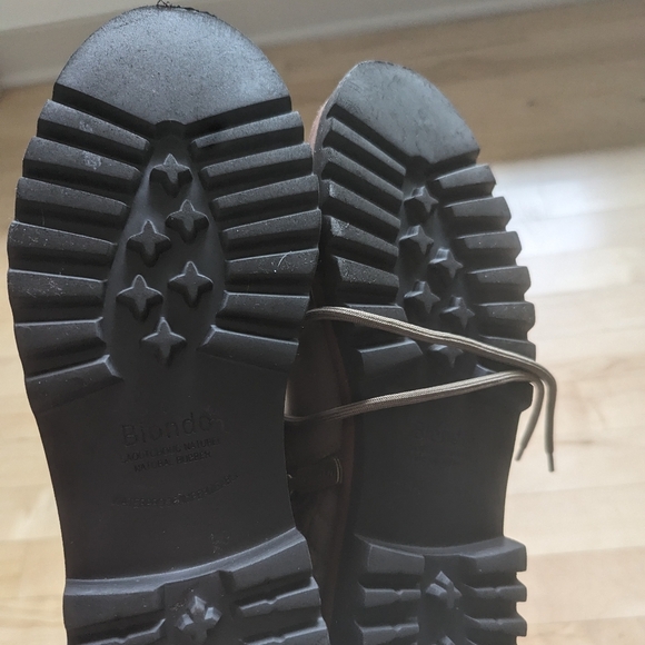 Wmns Grey/Lt Brown Boot Size 9.5 - Picture 2 of 7